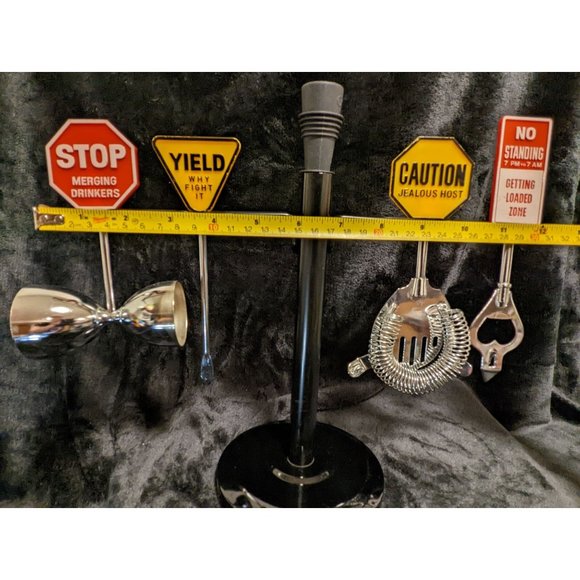 Vintage Cocktail Martini Accessories Set Traffic Signs Barware circa 1960s-70s - Picture 8 of 9